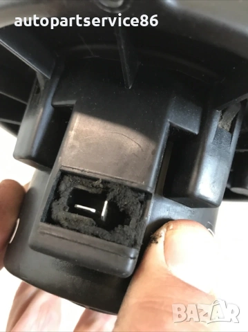 Мотор на парното за KIA Cerato 1.5 CRDi (2004), снимка 2 - Части - 53247157