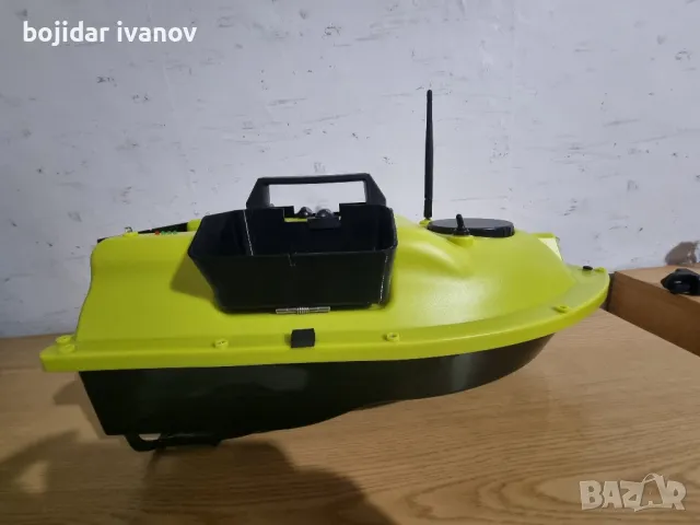 лодка за захранка D18 GPS, снимка 5 - Такъми - 50315315