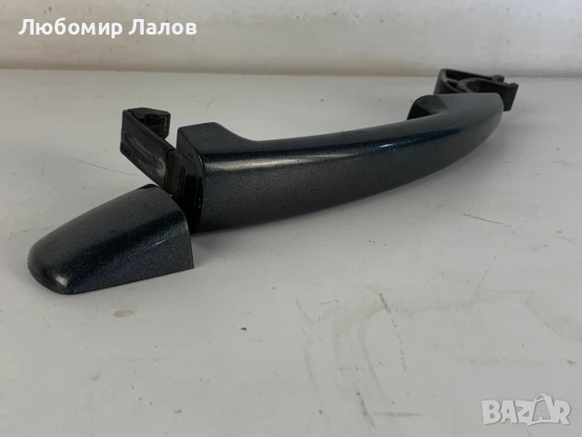 Външна дръжка задна дясна врата Пежо Peugeot 5008 (09-17)г. 96861424577, снимка 2 - Части - 50591494