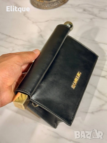 чанти Jacquemus - The Rond Carre clutch ↔️ 20 cm ↕️ 11 cm , снимка 9 - Чанти - 52968297