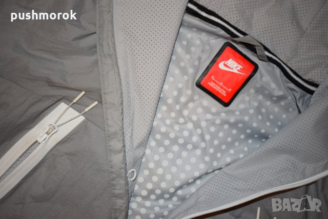 Nike Tech Aeroshield Parka Grey Sz M, снимка 9 - Спортни дрехи, екипи - 32570315
