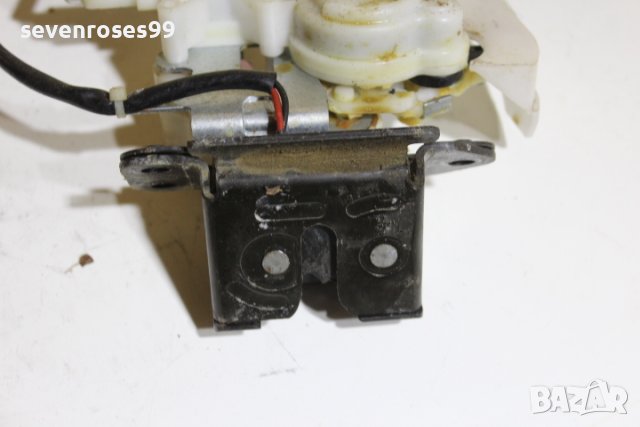 Брава заден капак Mazda 6 2006 2.0i 147 Мазда 6 комби, снимка 2 - Части - 43948294