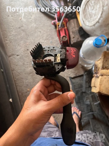 Лост за мигачи Golf 3, снимка 2 - Части - 50681423