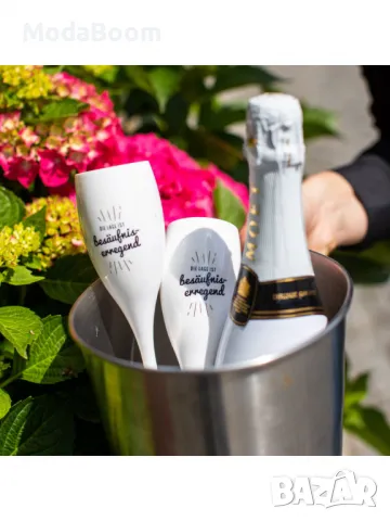 Елегантни и издръжливи чаши за шампанско с надпис два броя