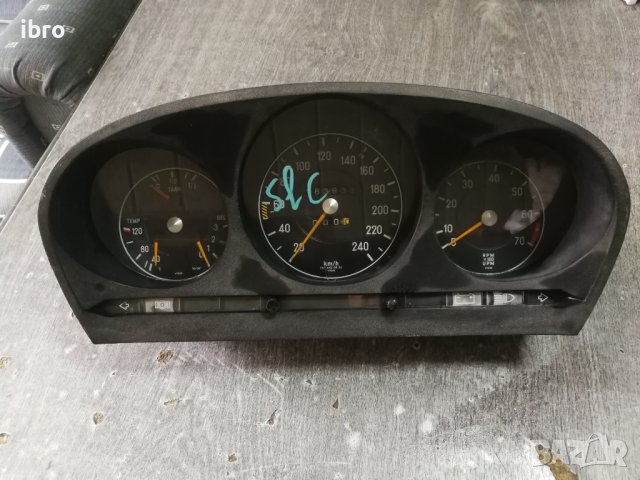 Километражно табло за мерседес 350Sl W107  1075420901, снимка 2 - Части - 36673990