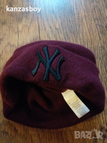  New Era New York Yankees Essential Cuff Beanie - страхотна зимна шапка, снимка 5 - Шапки - 38869331