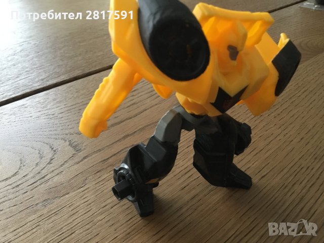 Трансформър Бамбоби 2016 Bumblebee 4" McDonald's Action Figure #5 Transformers Robots In Disguise, снимка 1 - Фигурки - 43227937
