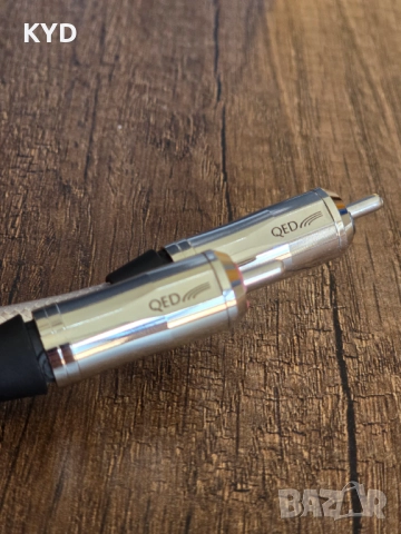 Продавам RCA кабел QED Signature Audio 40 - 1м, снимка 4 - Други - 51416426