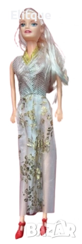 Вълшебни кукли – Елегантност в бяло, синьо и лилаво, снимка 2 - Кукли - 52716567