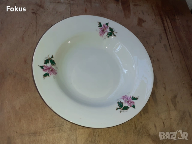 Български порцелан чиния, снимка 3 - Антикварни и старинни предмети - 53267962
