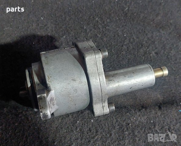 Вакуум Помпа Рено 21 - 7700790074 N, снимка 4 - Части - 44076679