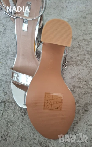 Сребърни сандали на ток, снимка 5 - Сандали - 50626680