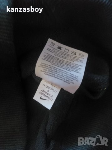 nike livestrong - страхотно дамско горнище КАТО НОВО , снимка 6 - Спортни екипи - 44069243