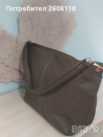Сива кожена чанта – среден размер, снимка 4 - Чанти - 43223136