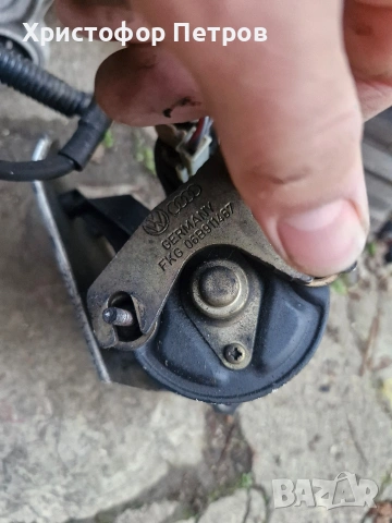 стартер за vw passat / audi a4, снимка 2 - Части - 53600731