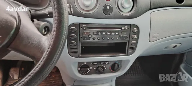 Ситроен C3 1.4HDI 90Коня 16V, снимка 5 - Автомобили и джипове - 48453394