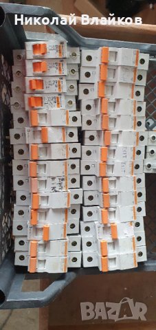 Продавам монофазни Автоматични предпазители Merlin Gerin оранжева серия, E61N, снимка 3 - Друга електроника - 43848264