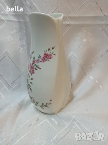 Видинска порцеланова ваза в прекрасен вид 18 см височина с маркировка ., снимка 2 - Антикварни и старинни предмети - 49958405