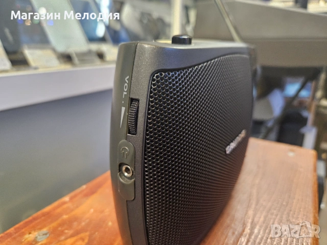 Радио Grundig Prima Boy 80 С проблем. Работи само на средни икъси вълни., снимка 5 - Радиокасетофони, транзистори - 52811049