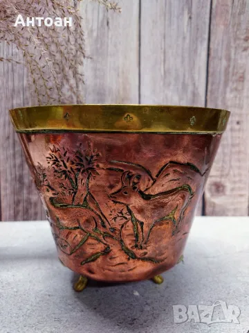 Старинна кашпа мед и месинг - ръчна изработка , снимка 2 - Антикварни и старинни предмети - 48541208