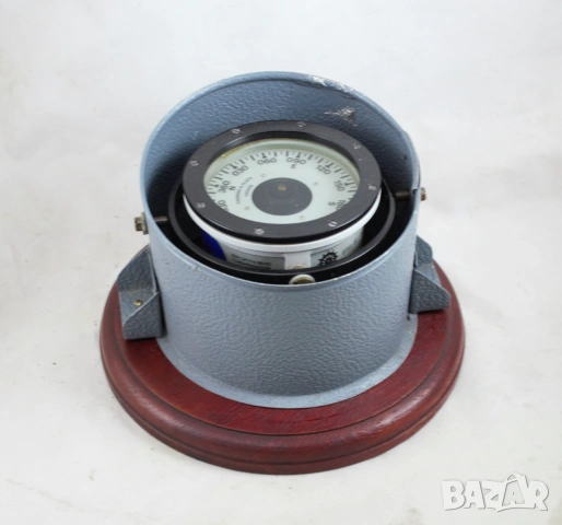 114 Корабен магнитен пътеви компас "Cassens&Plath" Germany 