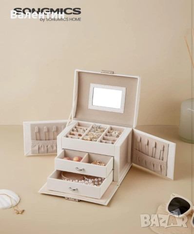 Заключваща се кутия за бижута, снимка 2 - Бижутерийни комплекти - 53130568