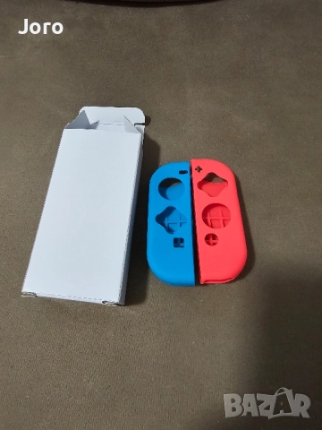 Комплект от 2 защитни калъфа за джойстик Nintendo Switch, червен/син