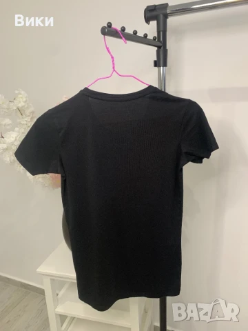 Тениска на Guess в размер S, снимка 5 - Тениски - 50829464