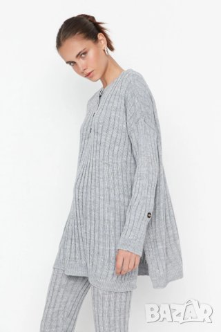 Trendyol Collection Комплект от две части , снимка 3 - Спортни екипи - 43913229