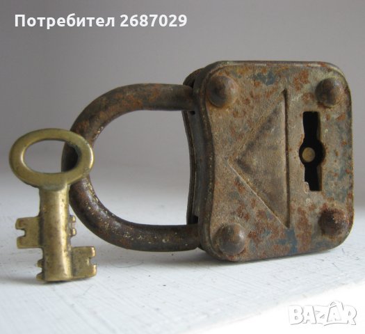 стар катинар с ключ, снимка 1