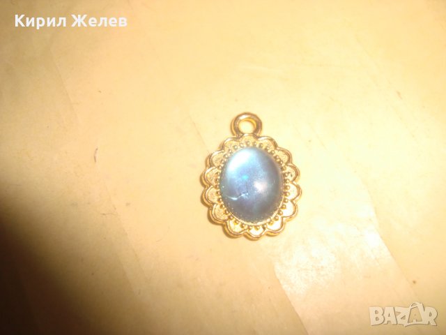 ЗЛАТИСТ БРОНЗОВ АРТ ДЕКО СТИЛЕН МЕДАЛЬОН 15347, снимка 5 - Колиета, медальони, синджири - 35653681