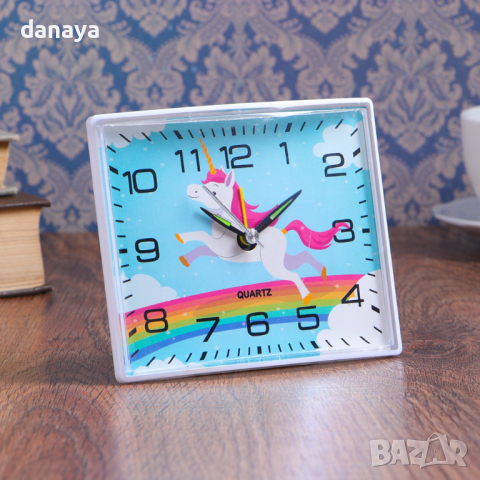 2757 Детски будилник с големи цифри Еднорог