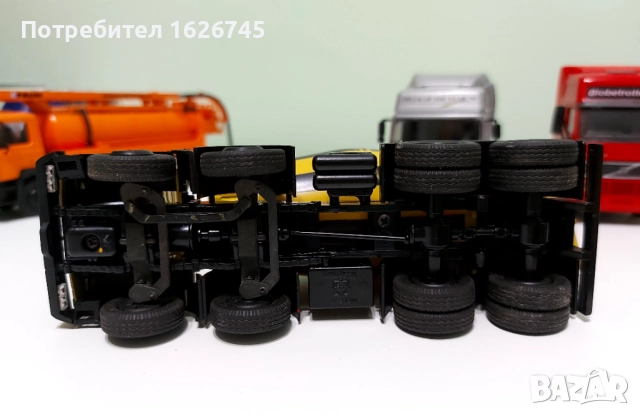 Mercedes-Вenz бетоновоз Conrad 1:50, снимка 3 - Колекции - 52123726