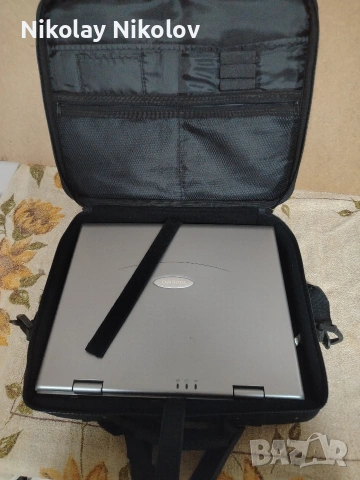 лаптоп Yakumo, снимка 12 - Лаптопи за дома - 53480144