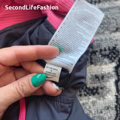 Дамски спортен панталон Nike Dri Fit Crop, размер S, сив, розов, снимка 4 - Къси панталони и бермуди - 52497517