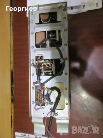 Военна радиостанция за части, снимка 2 - Други ценни предмети - 47401660