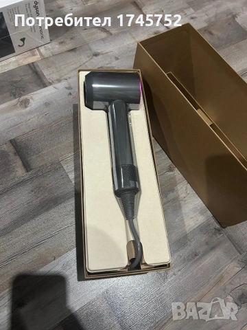 Dyson supersonic сешоар, снимка 5 - Сешоари - 53568085