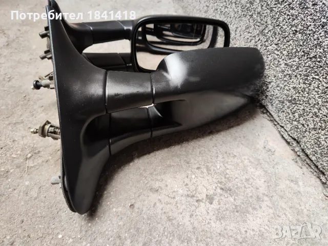 Огледала и ляв фар Фолксваген Кади/ Сеат Инка, снимка 12 - Части - 48154246