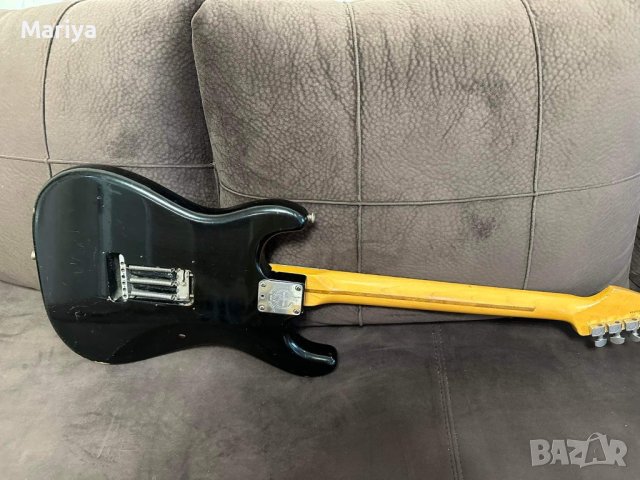 китара Фендер Стратокастър Fender, снимка 10 - Китари - 42970369