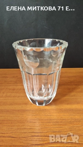 Масивна и дебелостенна кристална ваза, снимка 2 - Вази - 53058169