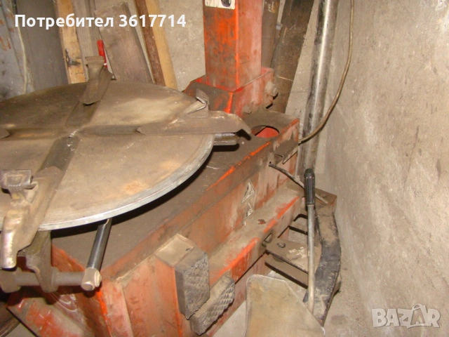 Машина за гуми Теко, снимка 4 - Индустриална техника - 53141200