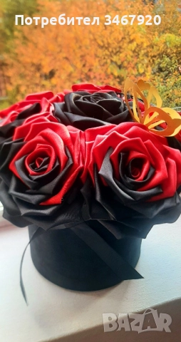 Ръчно изработени рози от сатен , снимка 2 - Декорация за дома - 52387328