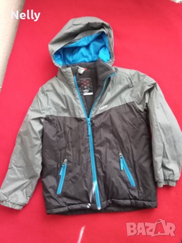 Детско яке Декатлон р.122, снимка 3 - Детски якета и елеци - 38417854