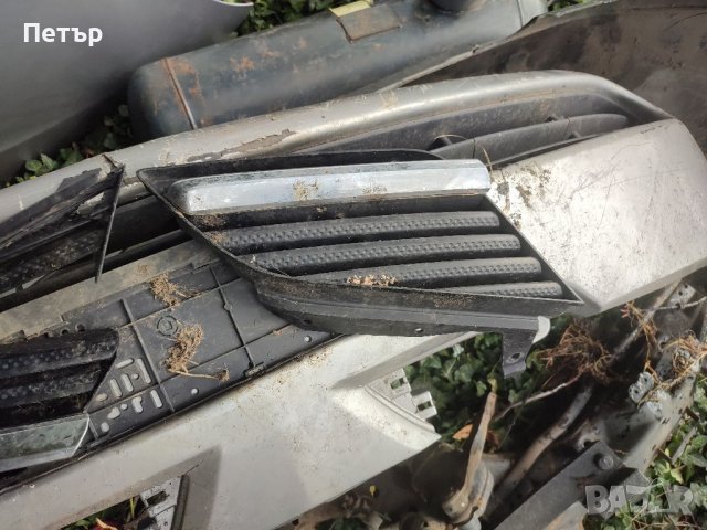 Предна броня Нисан Примера P12, снимка 5 - Части - 37340348