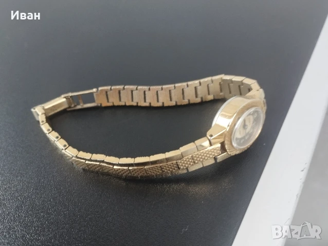 Дамски механичен часовник чайка , снимка 2 - Антикварни и старинни предмети - 51421279