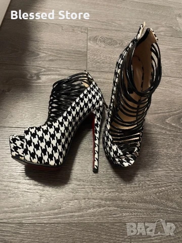 Дамски обувки с ток Christian Louboutin, снимка 3 - Дамски обувки на ток - 50634871