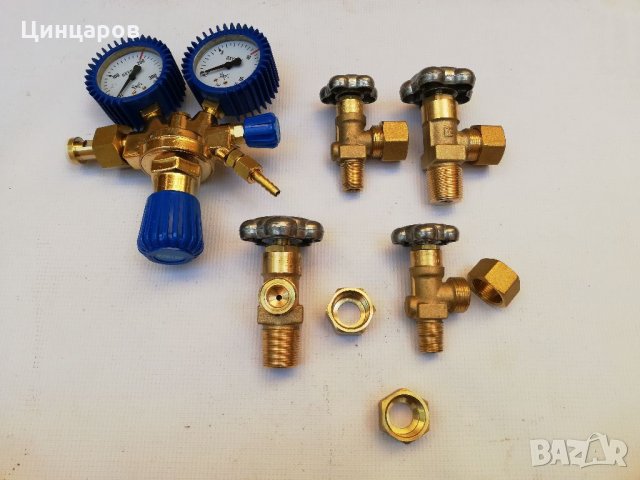 Гайка,гайки редуцир вентил или бутилков кран:въглерод,аргон,коргон,хелий,пропан,азот,кислород