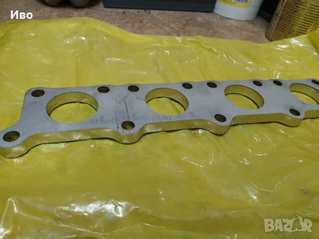  Фланец за колектор1.8 т, снимка 2 - Части - 39096299