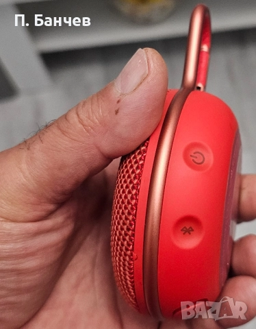 jbl clip3 , снимка 3 - Слушалки и портативни колонки - 51728409