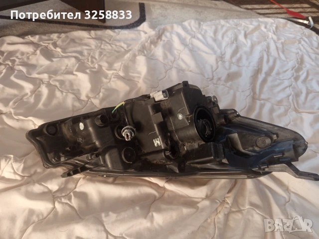 Фар toyota yaris hibrid III от 2014-2020, снимка 5 - Части - 50871462